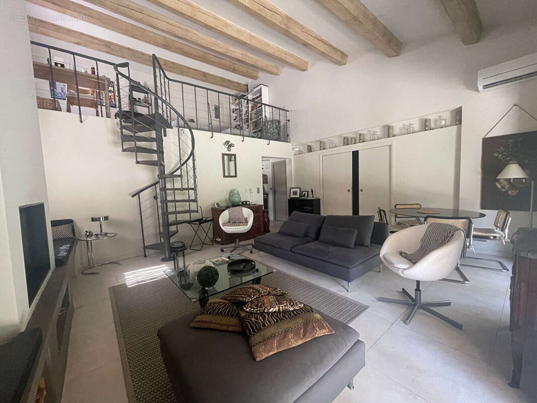 Maison à EYGALIERES