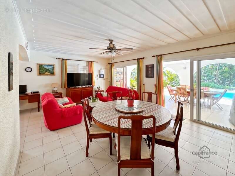 Maison à SAINT-DENIS