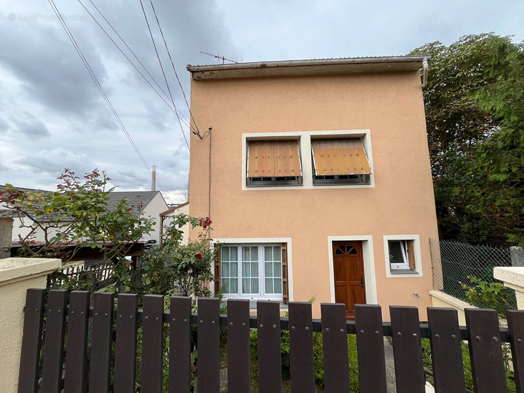 Maison à PORCHEVILLE