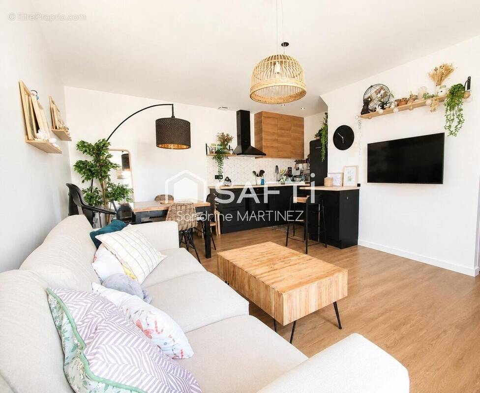 Photo 1 - Appartement à BORNEL