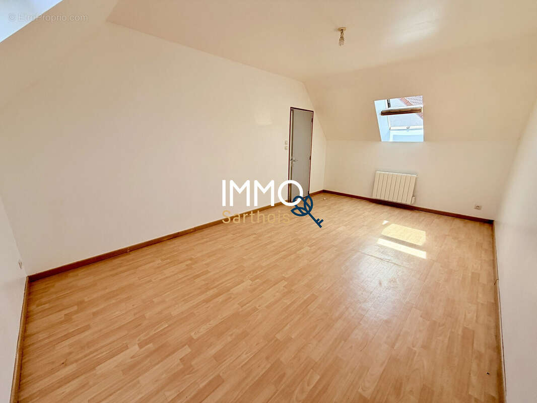 Maison 109 m² à Marigne-Laille  - photo 8