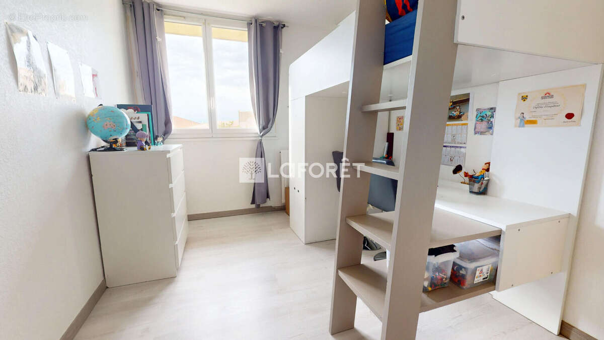 Appartement à MARSEILLE-13E
