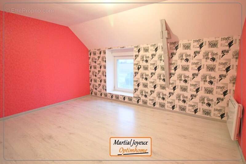 Maison à LE CHATELLIER