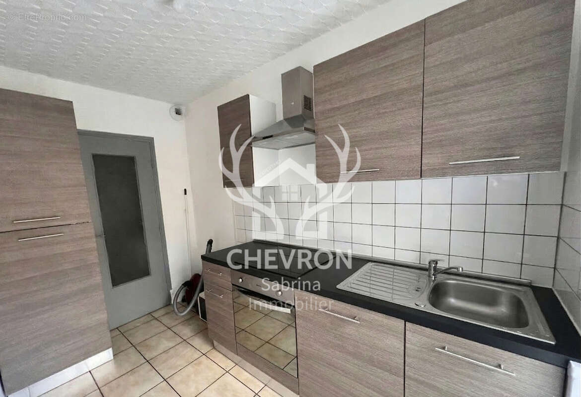 Appartement à CHARLEVILLE-MEZIERES
