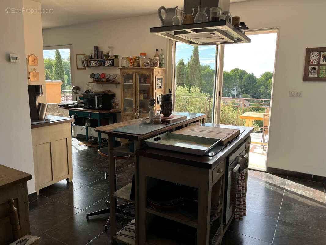 Maison à PERNES-LES-FONTAINES