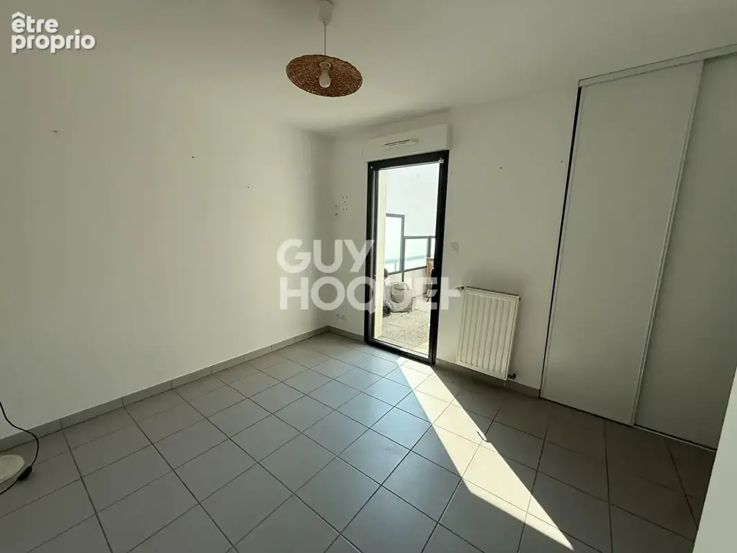 Exclusivité à SAINT JEAN DE MONTS : Charmant appartement 2 pièces en centre-ville - photo 10