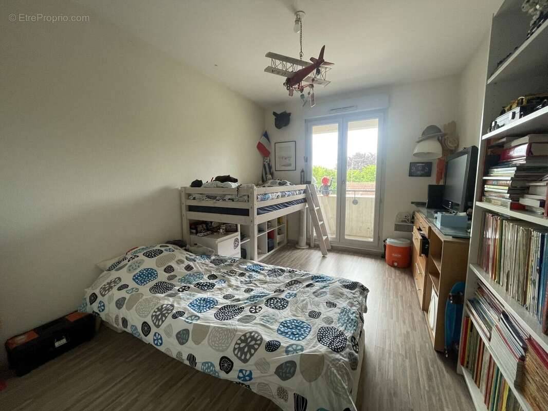 Appartement à SAINT-JEAN-DE-BRAYE