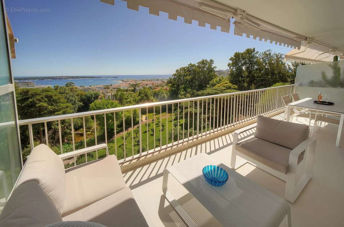 Superbe 4 P Vue panoramique mer Résidence de prestige Cannes Californie - photo 8