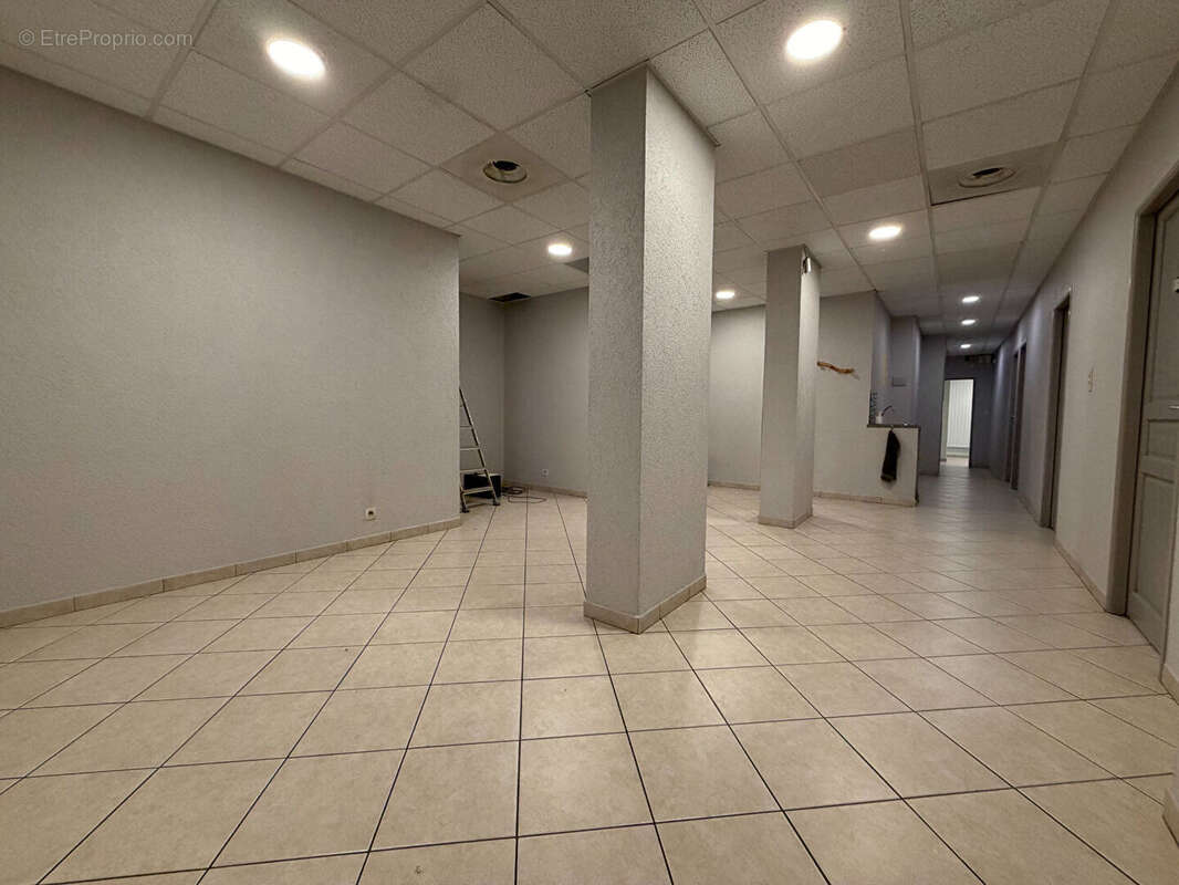 Commerce à VILLEURBANNE