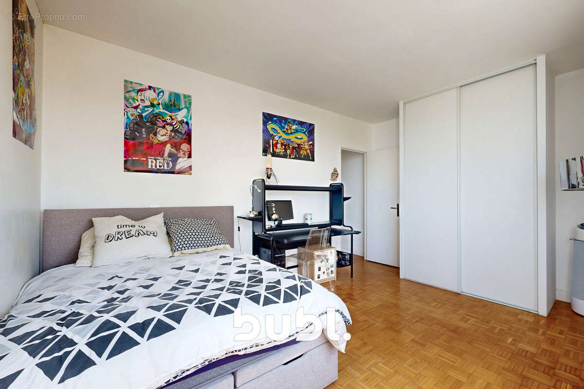 Appartement à RUEIL-MALMAISON
