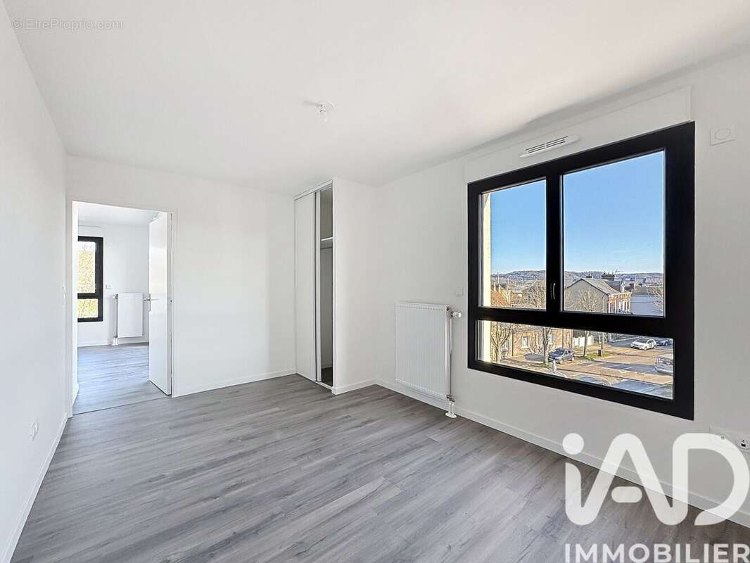 Photo 6 - Appartement à SOTTEVILLE-LES-ROUEN