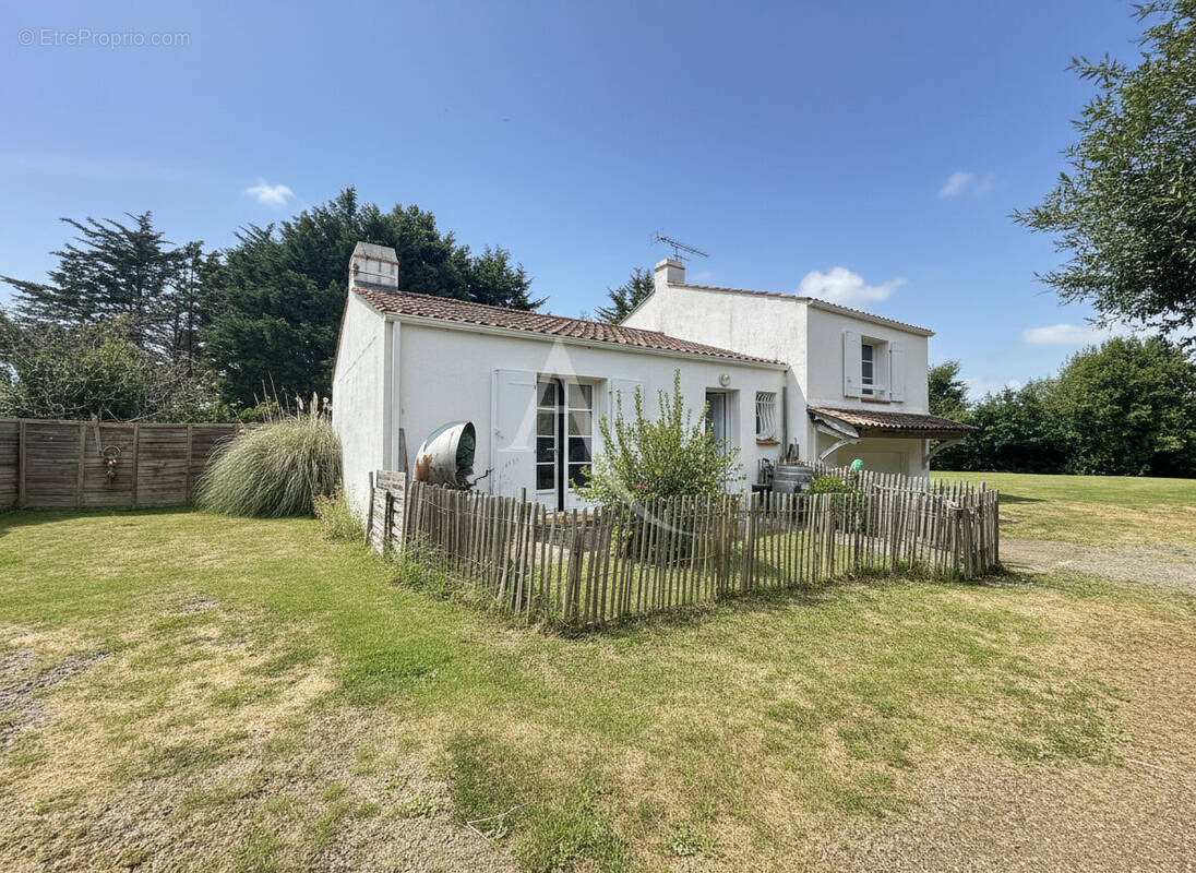 Maison à LE FENOUILLER