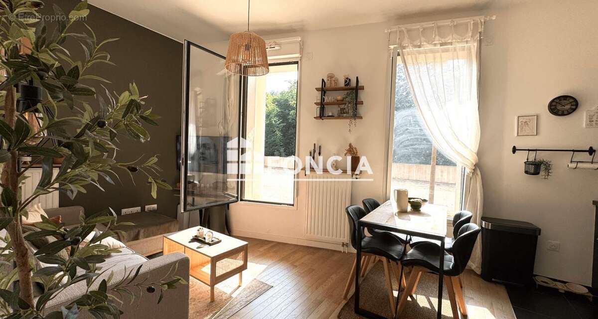 Appartement à SAINT-GERMAIN-EN-LAYE