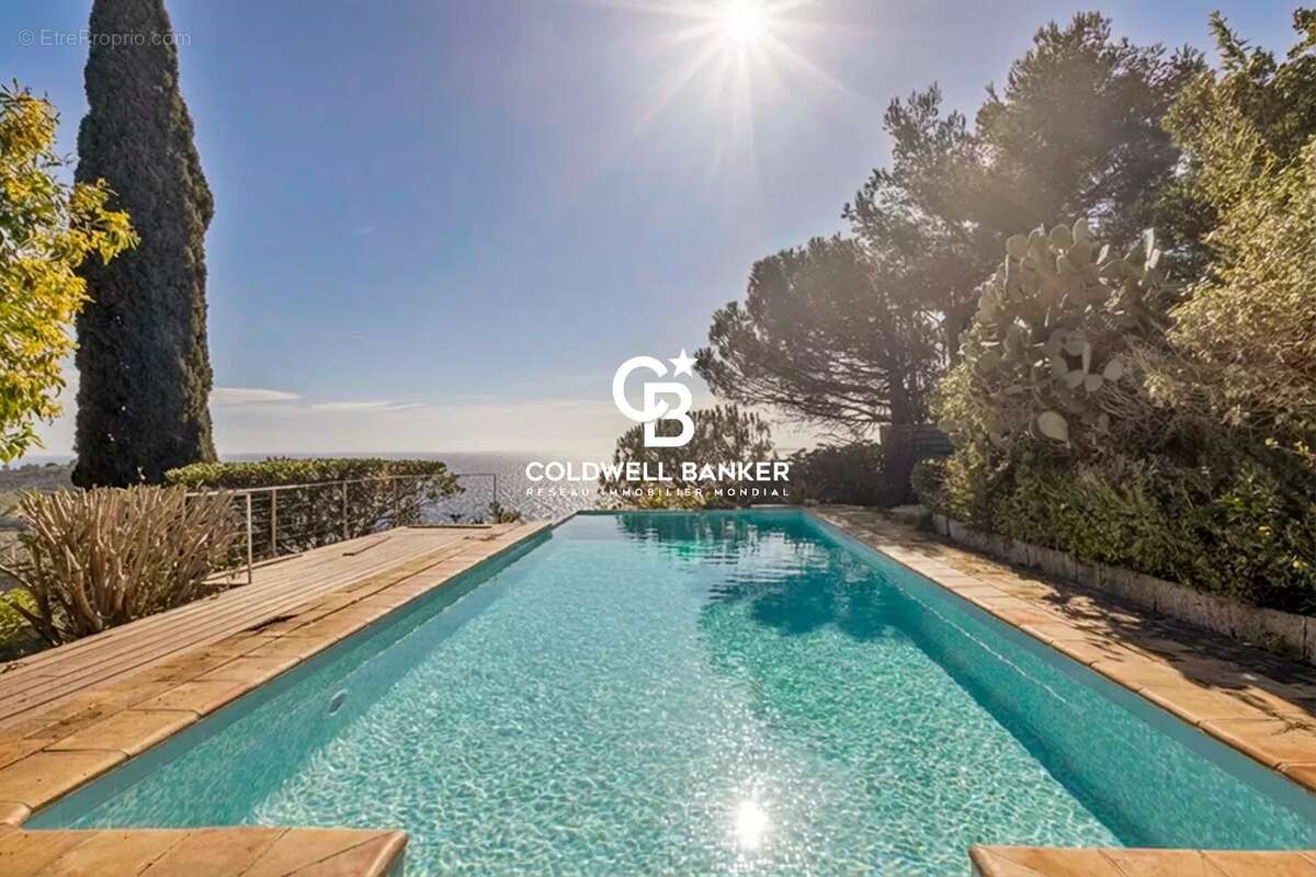 Maison à RAYOL-CANADEL-SUR-MER