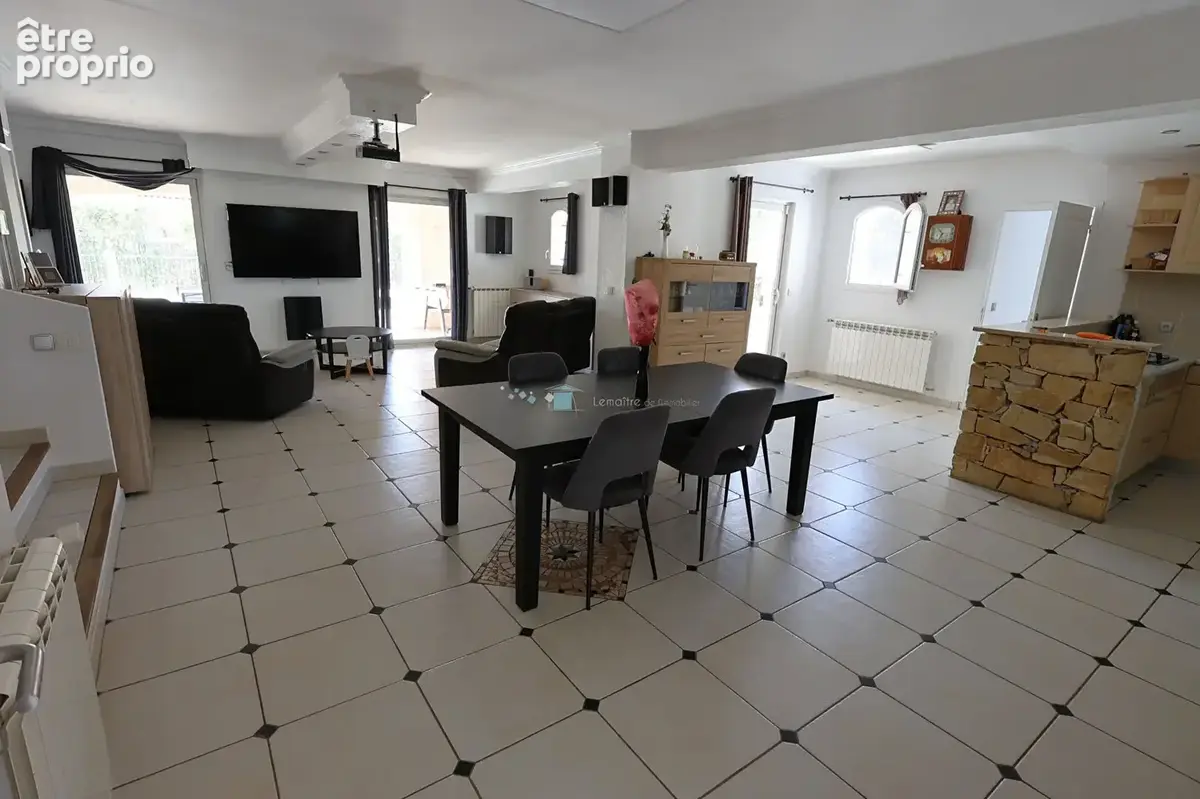 Villa Saint Cezaire Sur Siagne 170 m² avec terrain 1523 m² et piscine - photo 7