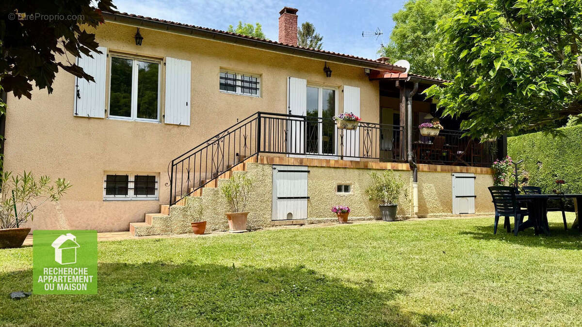 Maison à ANNOISIN-CHATELANS