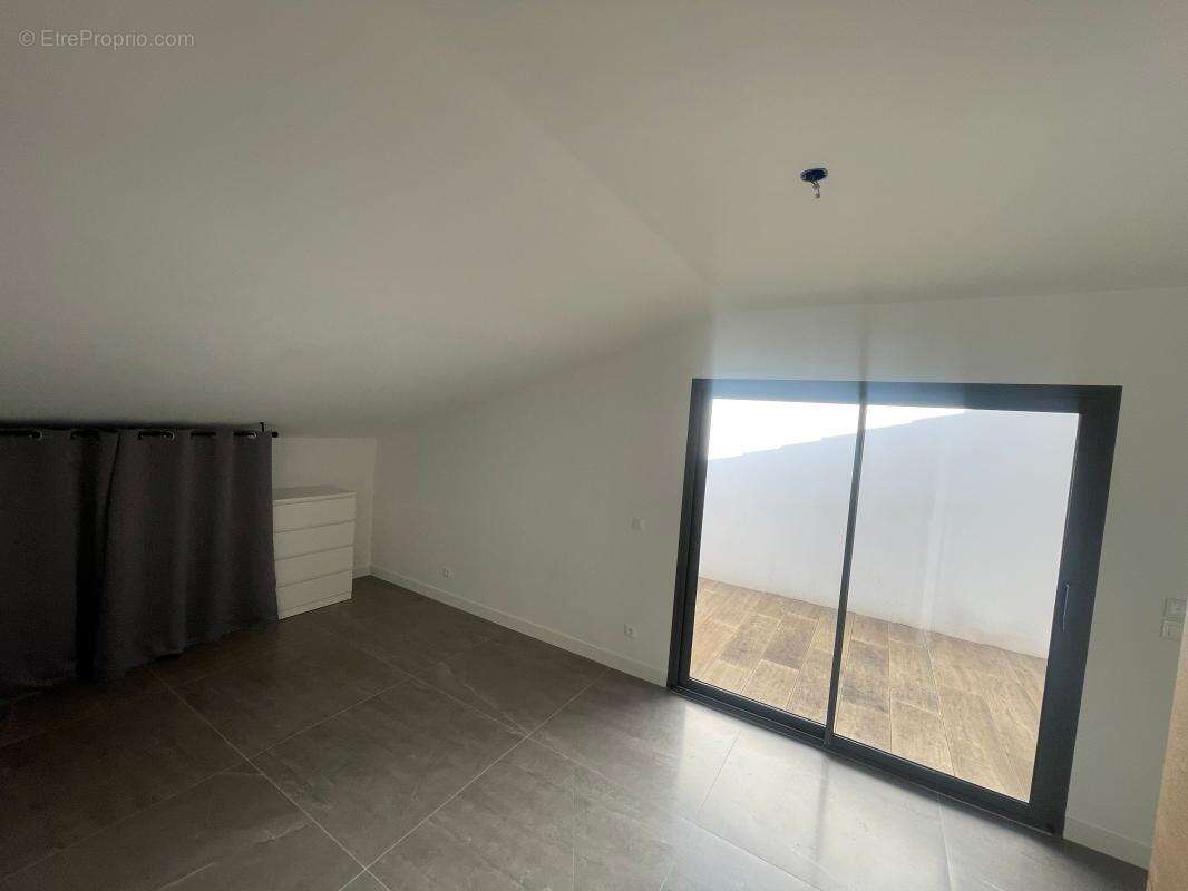 Appartement à SANARY-SUR-MER