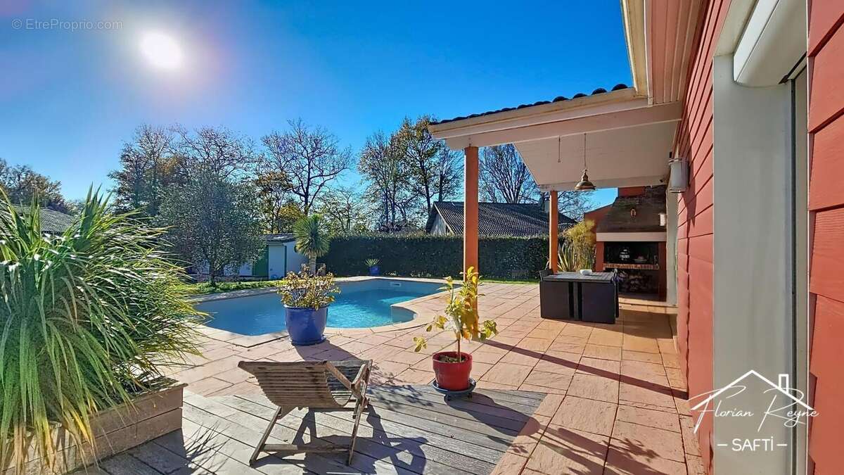 Photo 2 - Maison à BLANQUEFORT