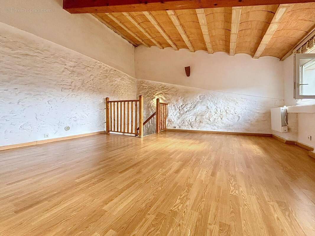 Maison 80 m² à Cenne-Monesties  - photo 5