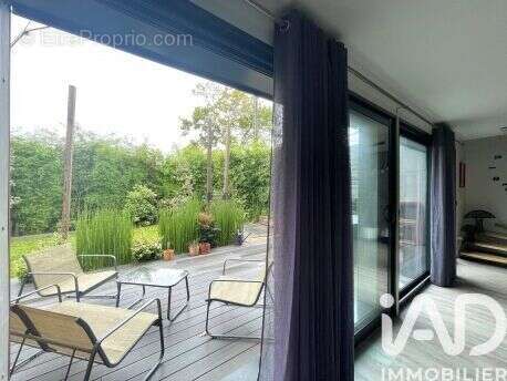 Photo 3 - Maison à MONTIGNY-LES-CORMEILLES