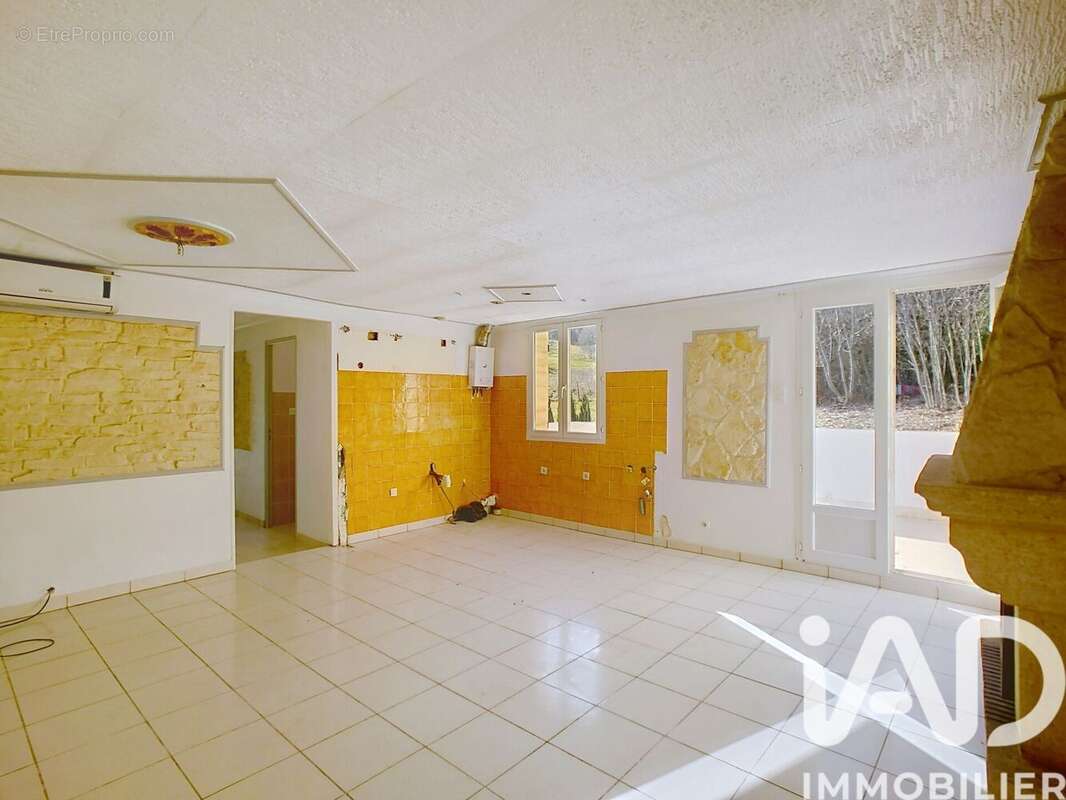 Photo 6 - Maison à CLUMANC