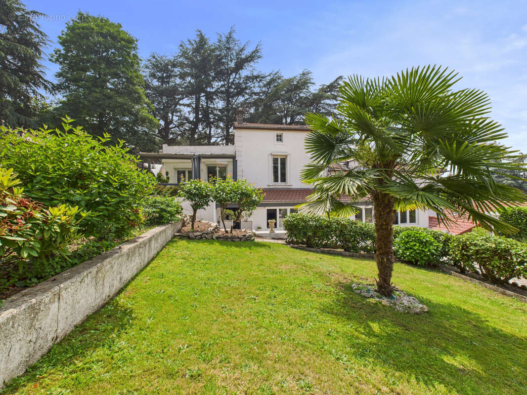 Maison à SAINT-ETIENNE