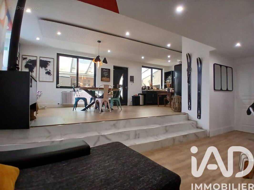 Photo 1 - Maison à MELLECEY