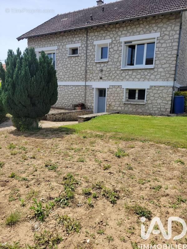 Photo 1 - Maison à LECHELLE