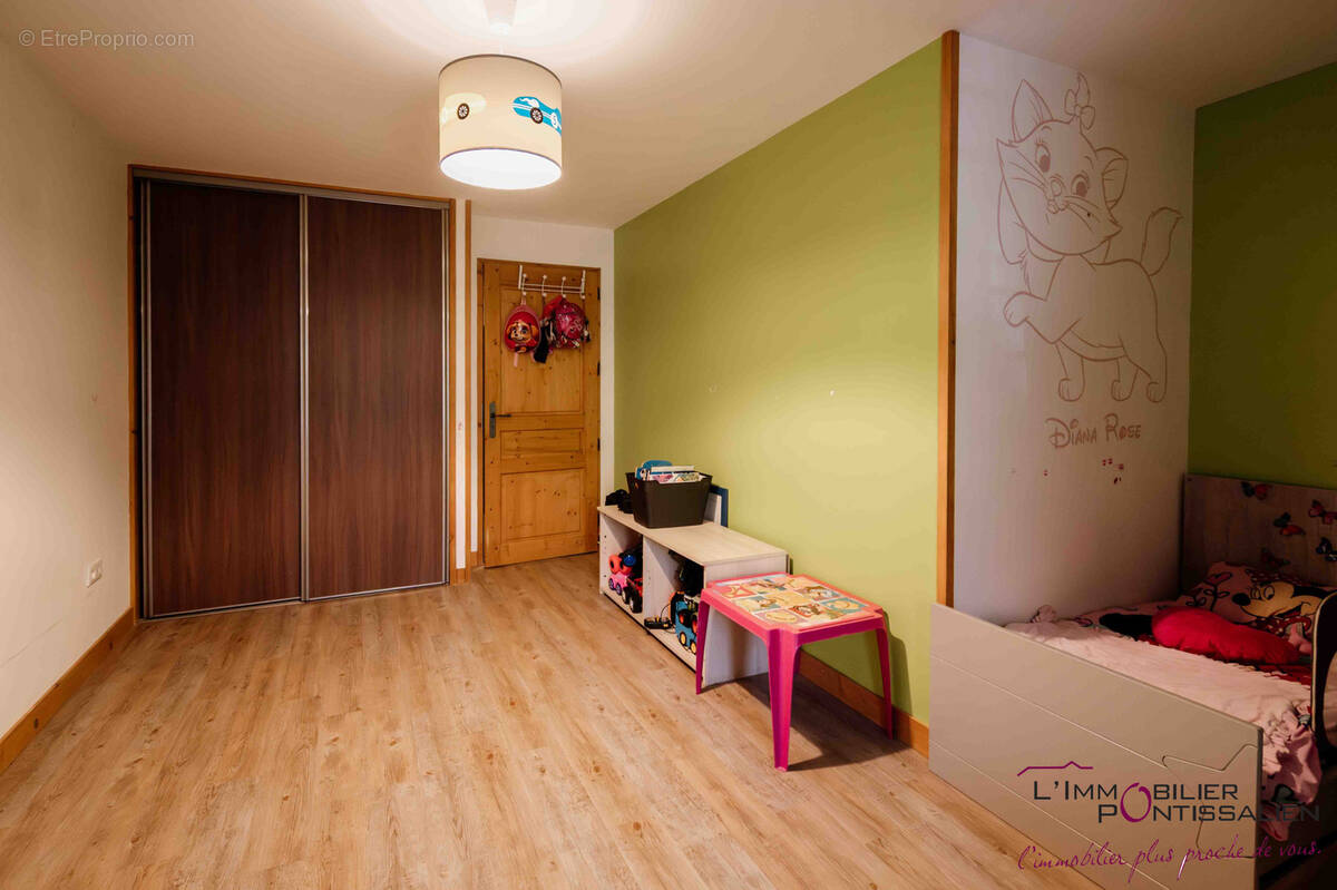 Appartement à JOUGNE