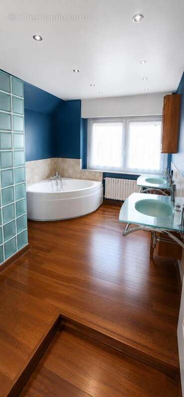 Maison 191 m² à Hoymille  - photo 7