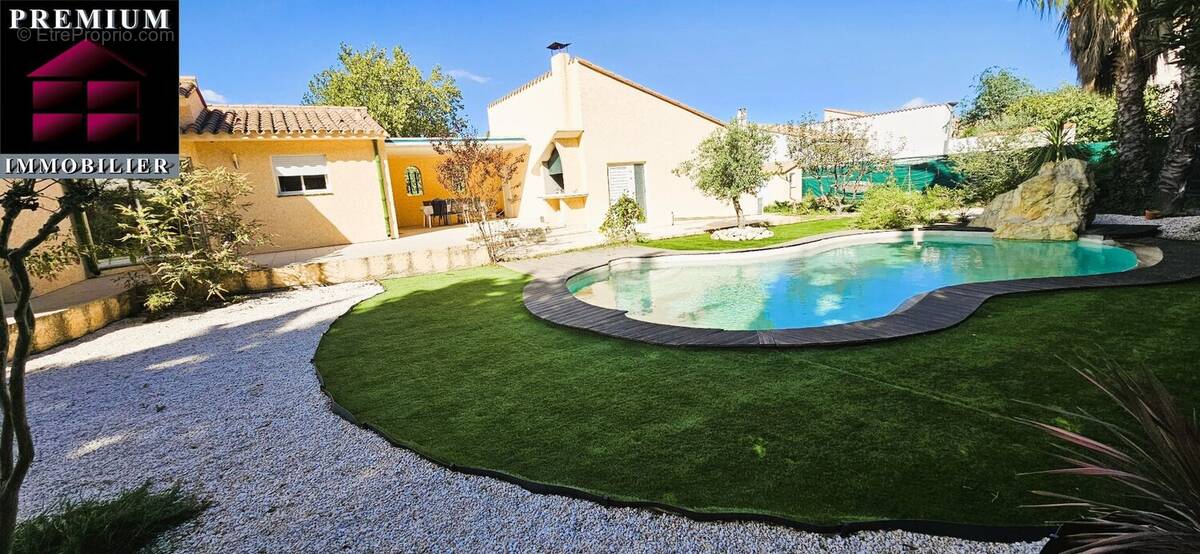 Maison à SAINT-ESTEVE