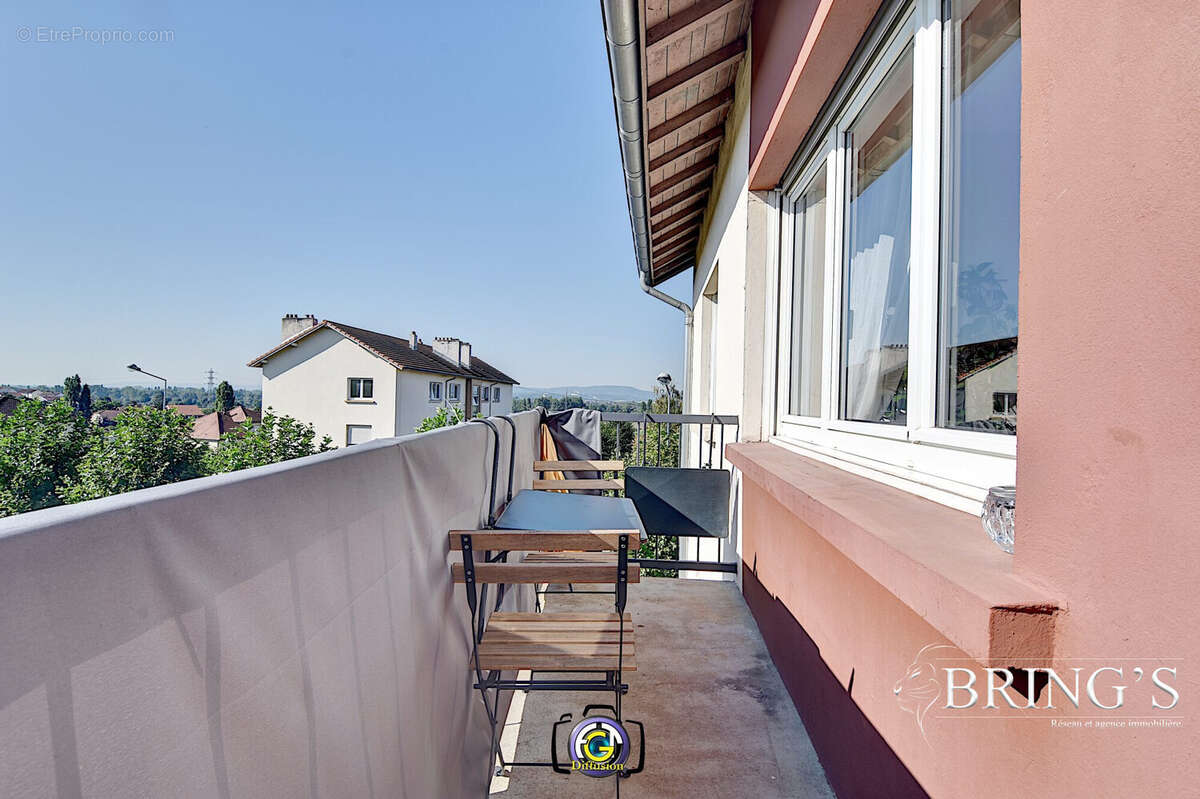 Appartement à BOUSSE