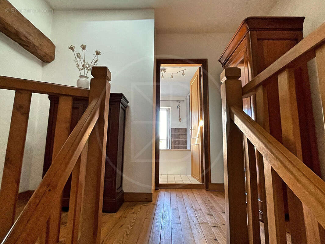 Maison à RAZAC-DE-SAUSSIGNAC