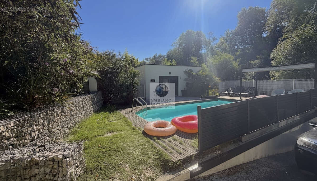 Maison à SAINT-PERAY