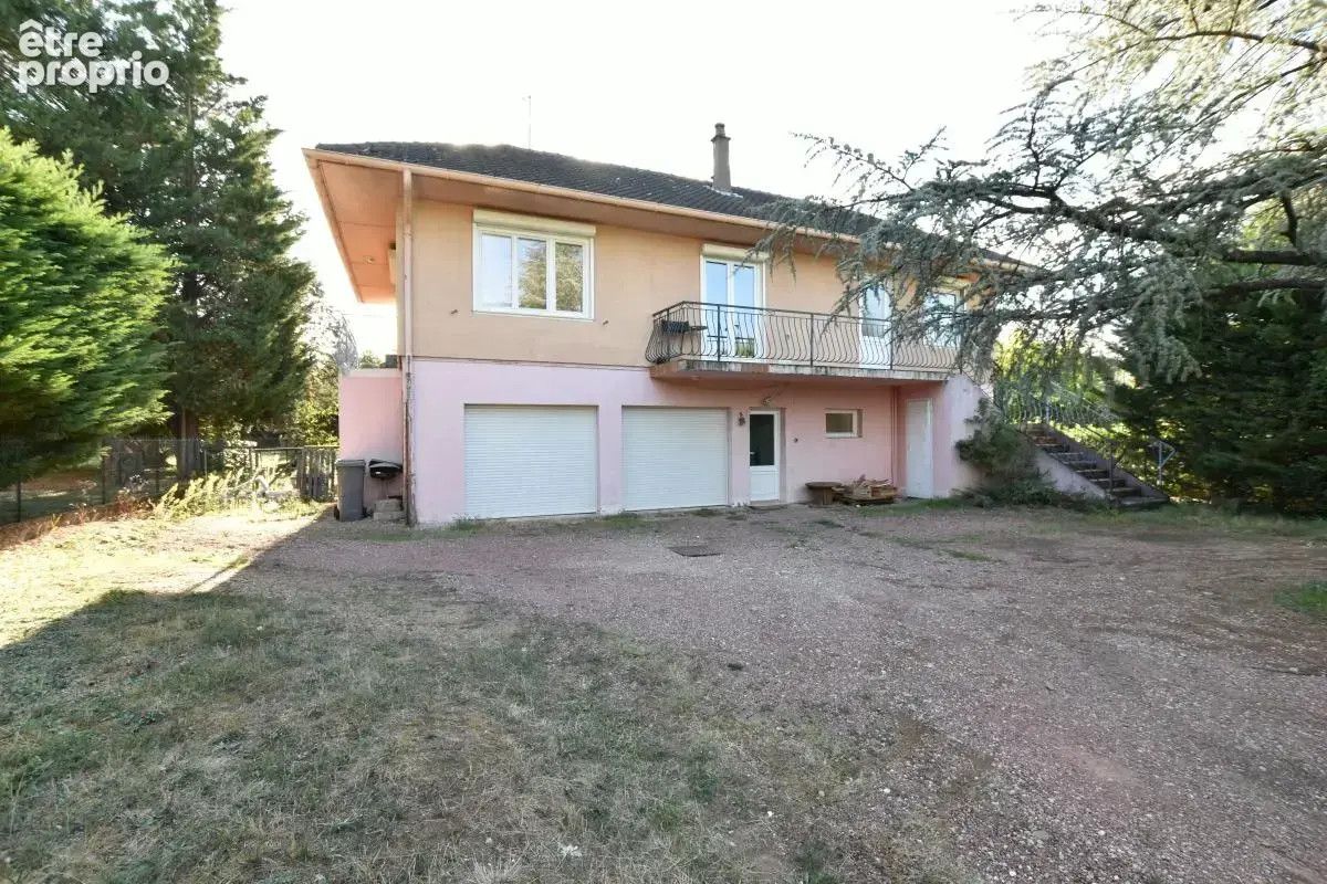 Maison T6 avec un fort potentiel À Vendre - photo 12
