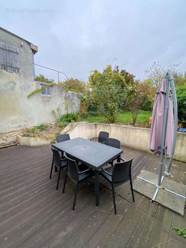 Maison à COURSEULLES-SUR-MER