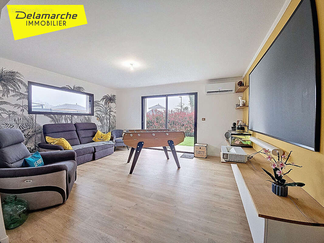 A vendre maison climatisée Brehal  6 pièces vie de plain pied avec des belles prestations - photo 5