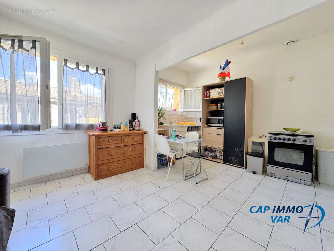 Appartement à LE BEAUSSET