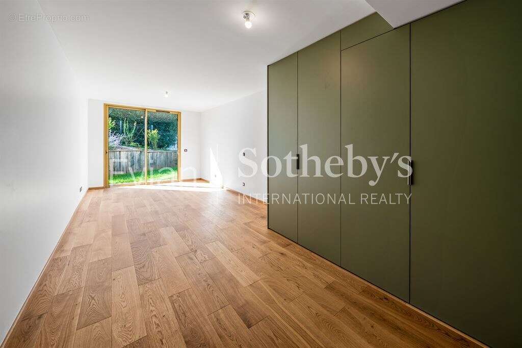 Appartement à EVIAN-LES-BAINS