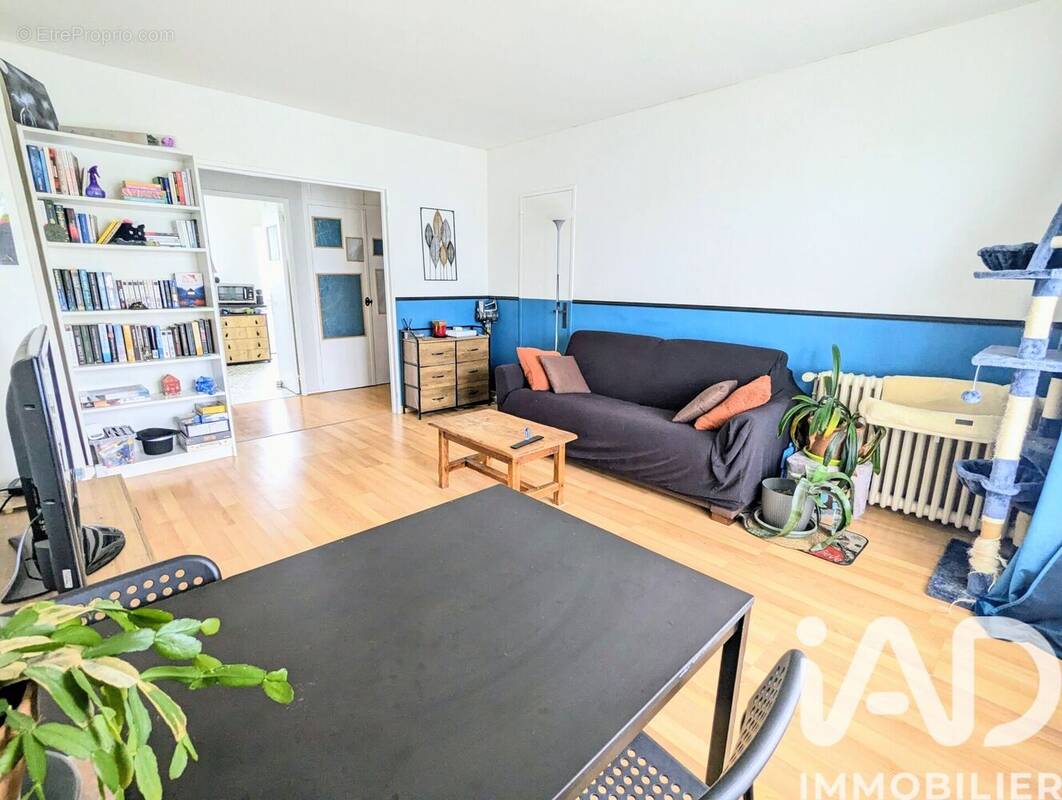 Photo 1 - Appartement à SAINT-JEAN-DE-LA-RUELLE