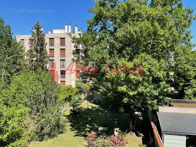 Appartement à NOGENT-SUR-MARNE