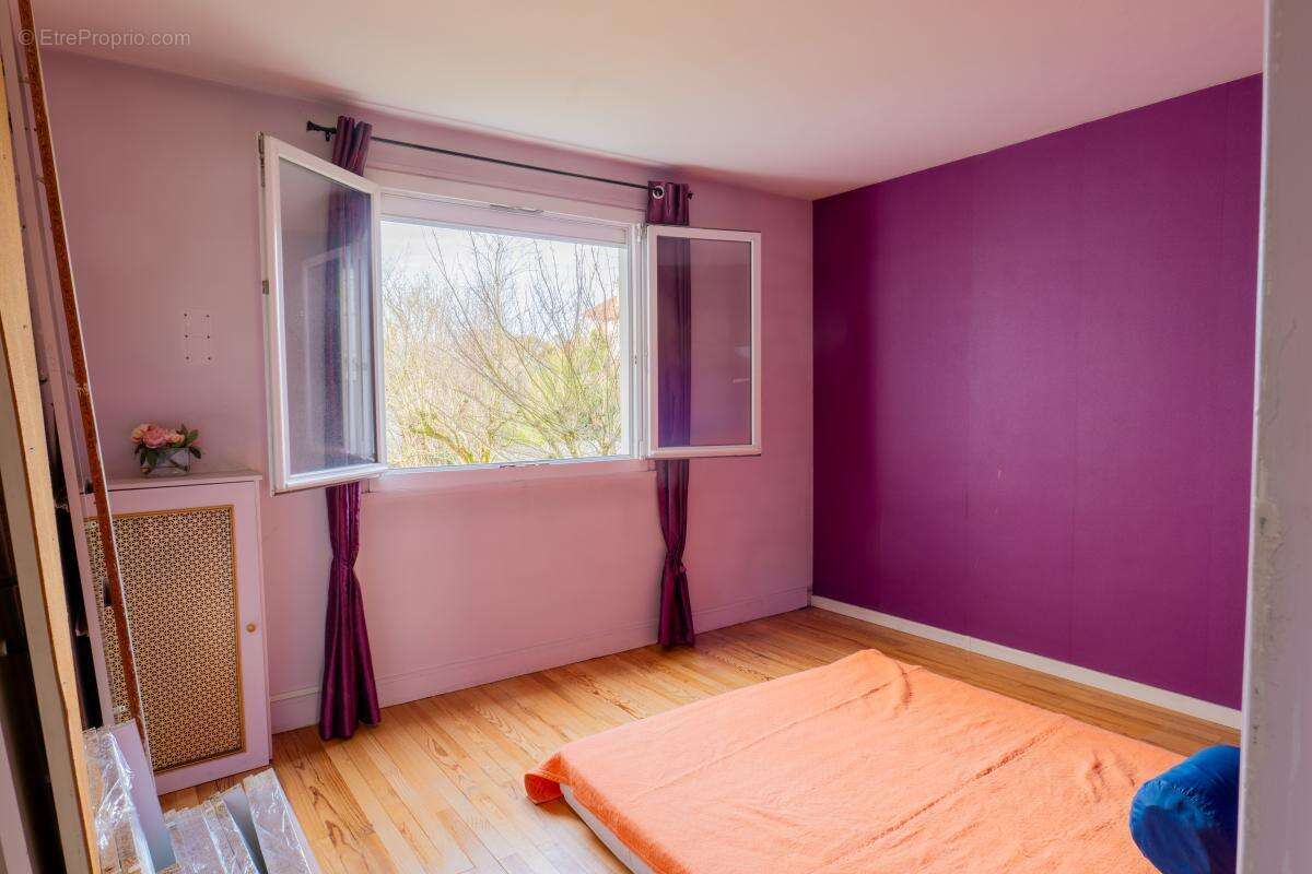 Appartement à VITRY-SUR-SEINE