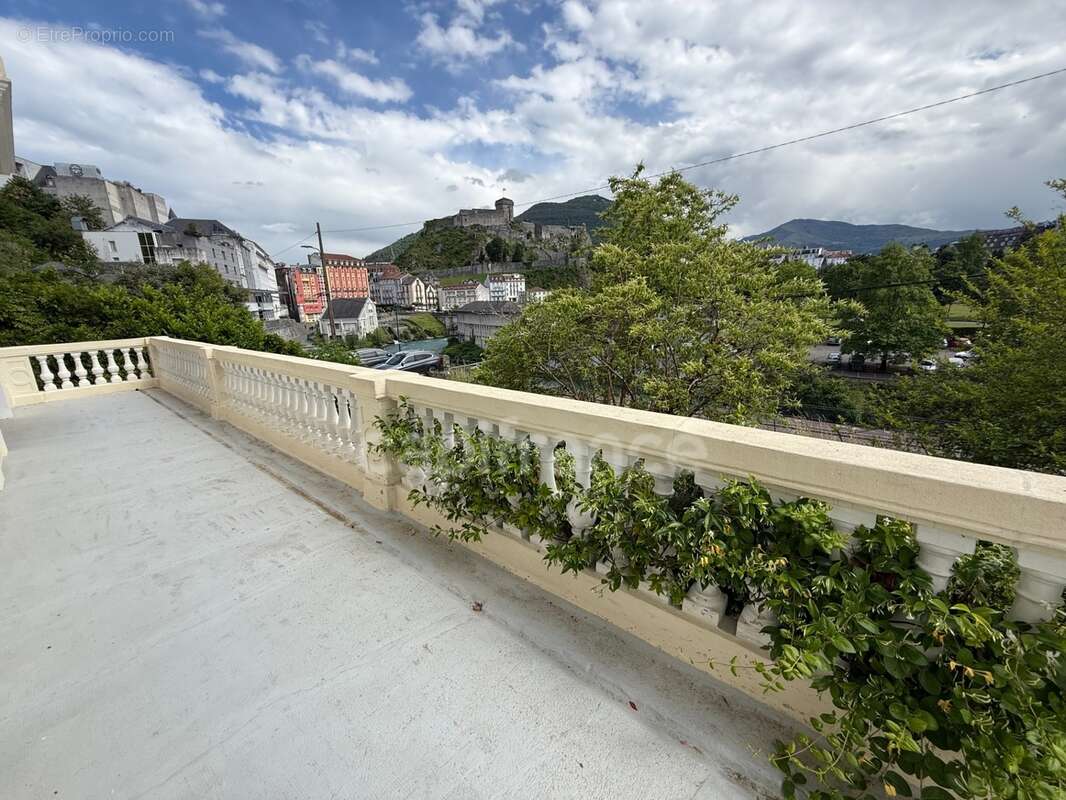 Demeure de prestige face aux sanctuaires de lourdes - photo 7