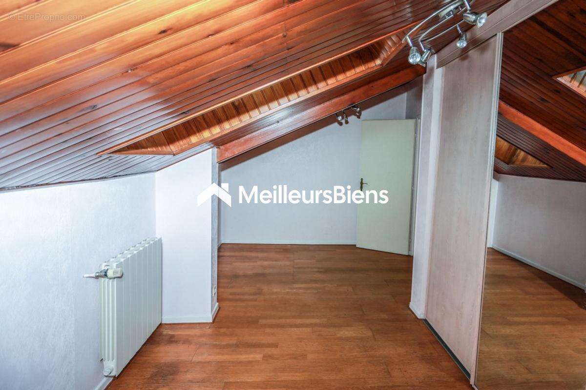 Maison individuelle 121 m² à Richemont, 3 chambres et jardin clos - photo 5