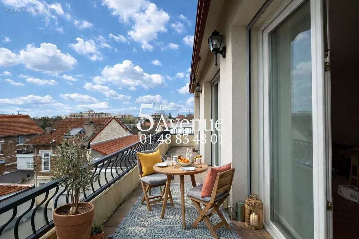 Appartement à SAINT-MAUR-DES-FOSSES