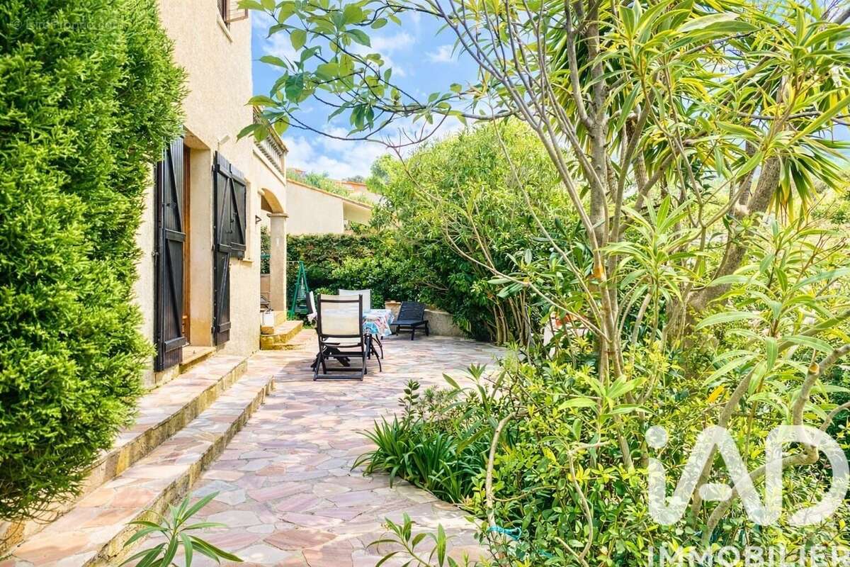 Photo 4 - Maison à FREJUS