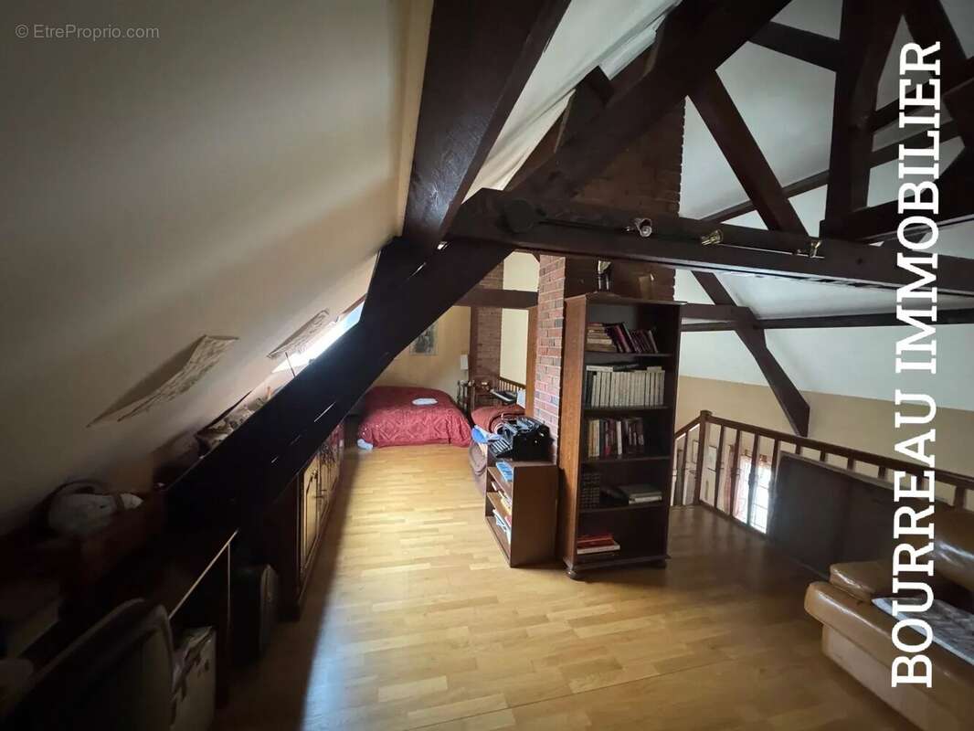 Maison à JOIGNY