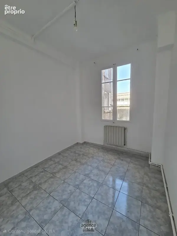 Appartement à MARSEILLE-3E