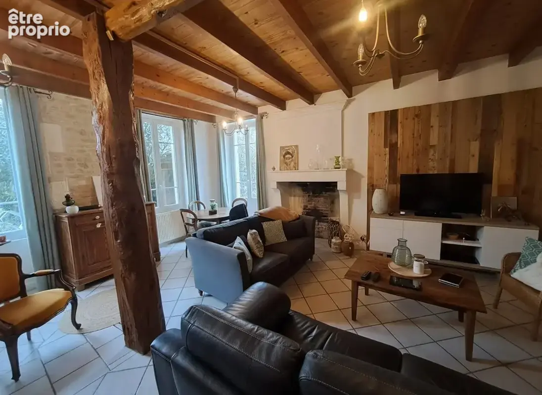 Maison 4 pièces 117 m² à vendre à Courbillac (16200) - photo 8