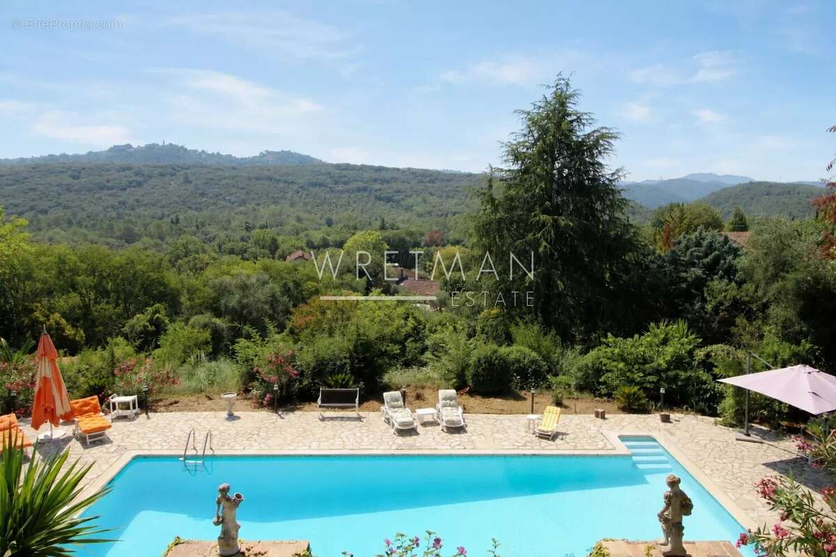 Vaste maison familiale avec vue et piscine - Montauroux - photo 2